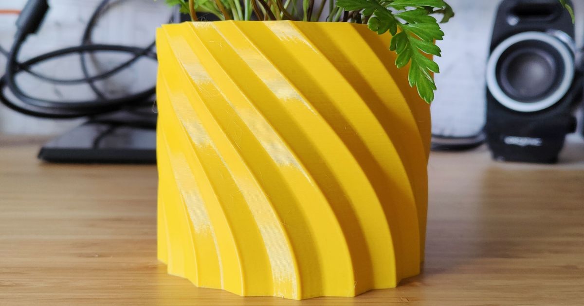 Spinning Spiral Pot And Planter Vase Mode Por Sassy Design