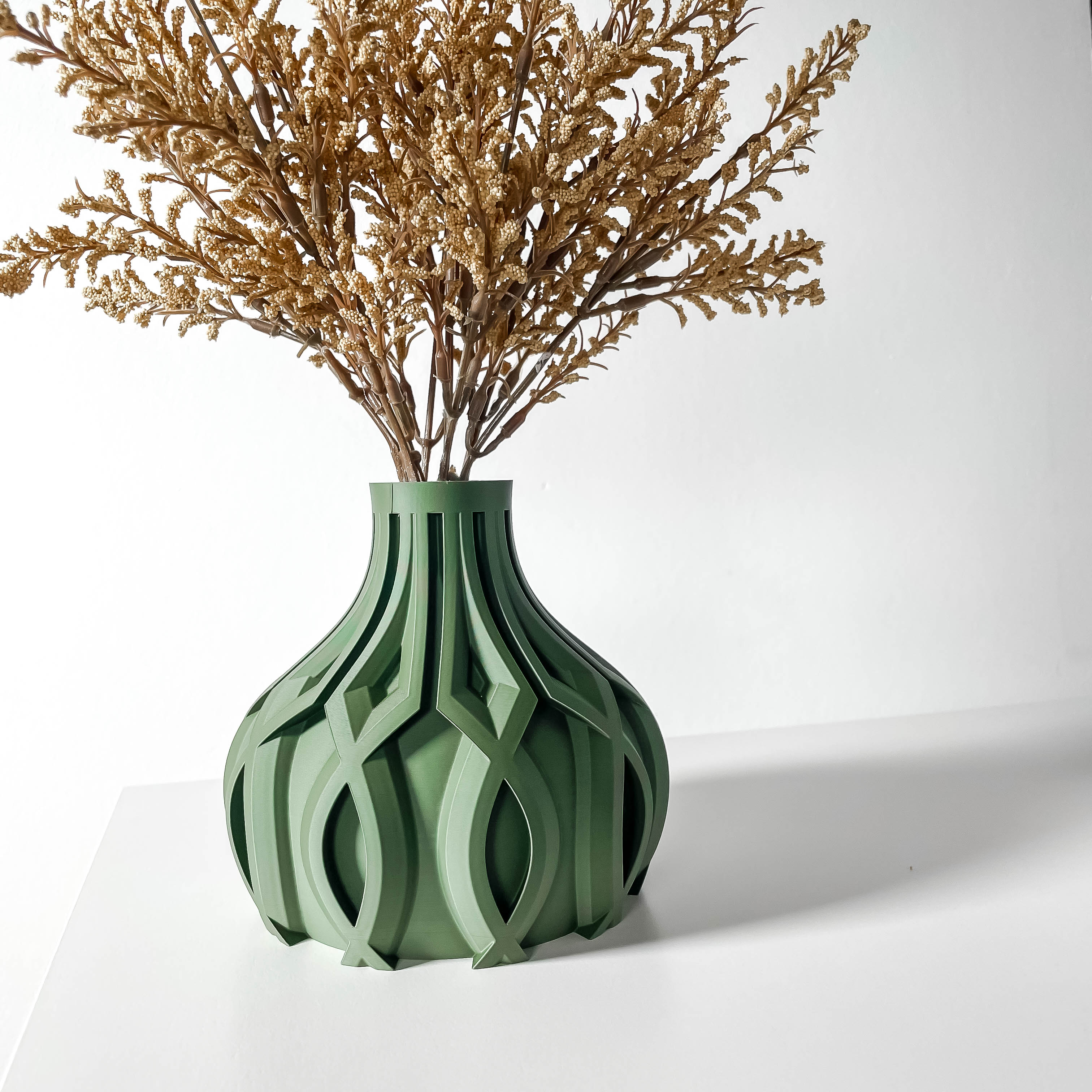 The Linse Short Vase Modern And Unique Home Decor For Dried And