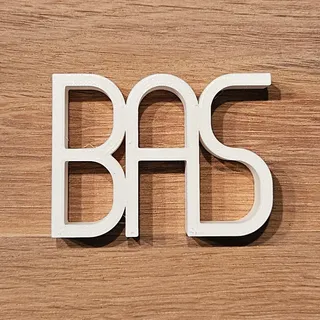 Bas