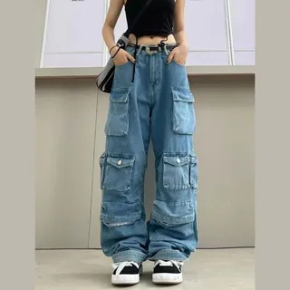 JeansWithPockets