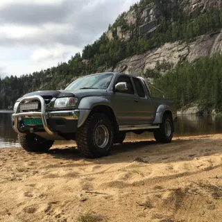 LB