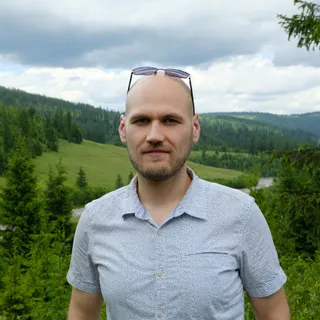 Iulian M