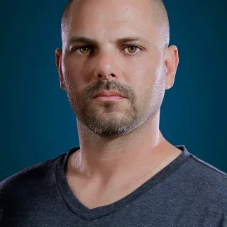 Nicolas Oliveira