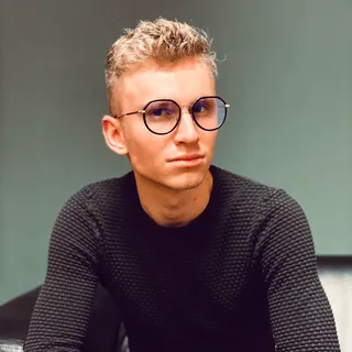 Tom
