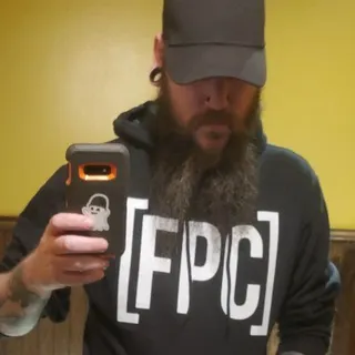 Kyle Prints Pews