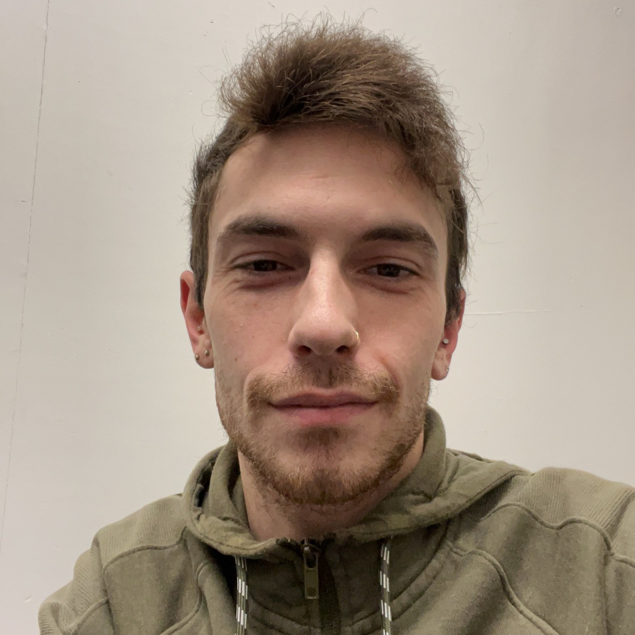 Andy9875