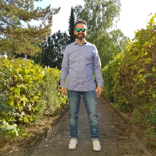 JB