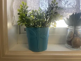 DRAGONFLY DESIGNED PLANTER-NOSUPPORTS