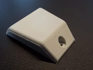 WOOM 4 - AirTag Holder