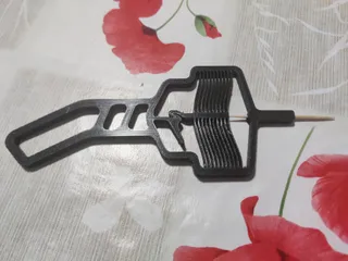 Toothpick Gun (Compliant mechanism)