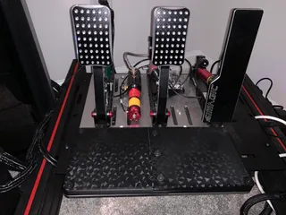 Simagic P2000 Heelplate