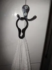 Towel hanger - the better towel loop
