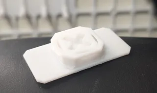 OpenGrid - Removeable Command Strip Mount - easier Remix