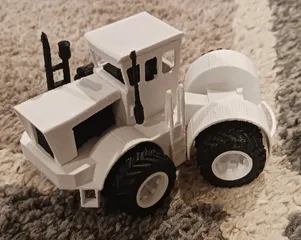 Big Bud Tractor • 1:16 Scale