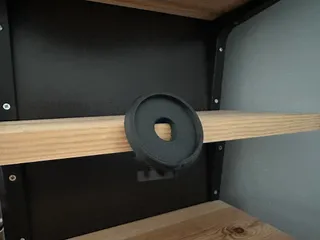 Magsafe charger clamp
