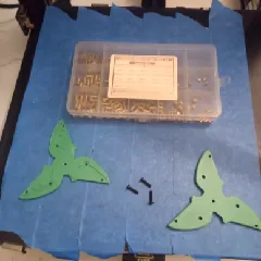 Three point throwing star