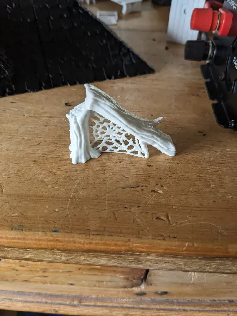 Make of Broken tree with spider web (supportless, FDM friendly) by ...