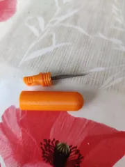 EDC Micro Knife - Keychain (Scalpel) + V2