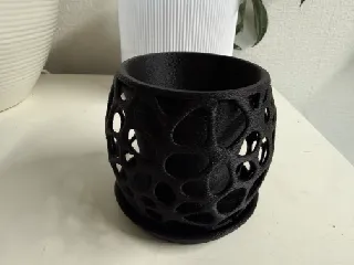 Cellform - Voronoi plant pot
