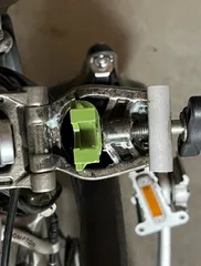 Brompton innertube mount