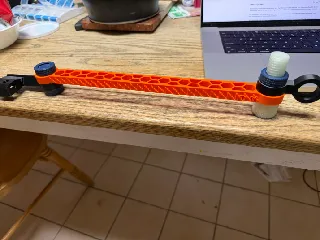 Flexible & sturdy phone arm (100% Printed)