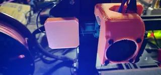 Ender 2 Pro Minimal QR Cover