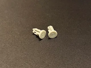 Quadra 950 Restart and Interrupt Buttons