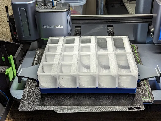 Make of Fully printable Gridfinity box (parametric) by Xelinor ...