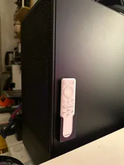 Samsung M8 Monitor - Remote Control Holder