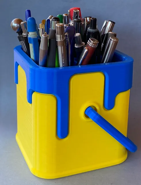 Make of Drippy Pail With Divider Insert by daniel.novy | Download free ...