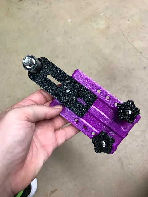 Make of Thin Rip Jig for table saw (DeWalt 7492) by SamSkwanch ...