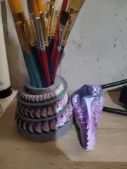Articulated Cobra + Pencil Holder