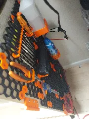 Honeycomb storage wall
