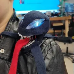 Venom skull with base