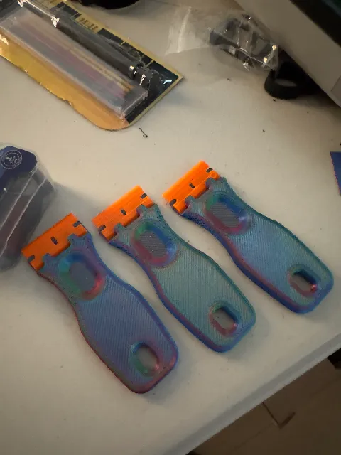 Make of Scraperlite Plastic Razor Blade Handle V2 by 123qwer121 ...