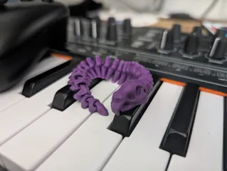 Flexi Capy Snek