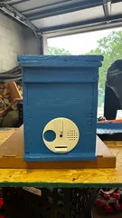 Nuc beehive entrance