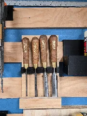 Chisel holder
