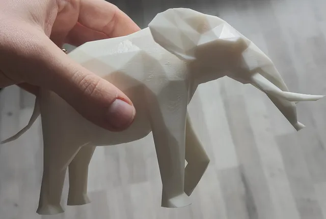 Poids de papier de bureau d'éléphant modèle 3D $1 - .c4d .obj