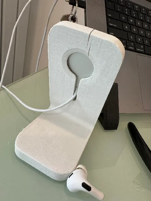 Make of MagMad 3D Printed MagSafe Stand by Uncle Ben | Download free ...