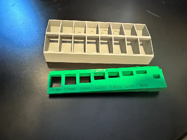 thumbnail image 2 of M3 Bolt Sorter, Bolt/Screw Length Sorter Tray With 7 Measuring Slots, 3D Printed M3 Screw Sort Tray For Precision Organization 2 of 10
