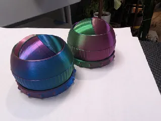 Print-In-Place Iris Box (locking)