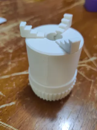 Vise Miniature Holder For Painting by 3D Printing Dude, Download free STL  model