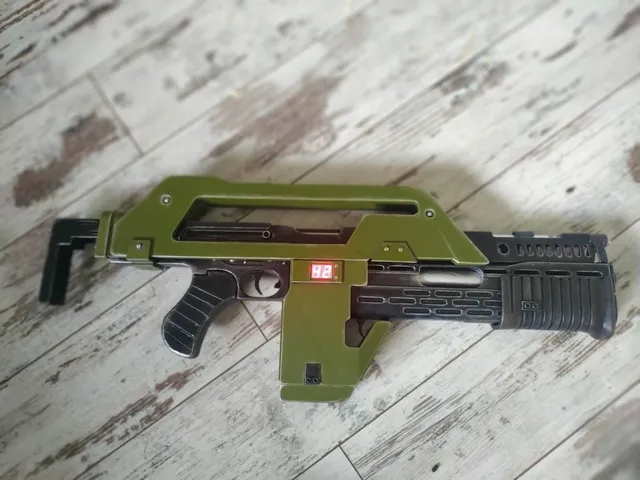 Make of M41A Aliens Pulse Rifle 1:1 Scale by Pixel | Download free STL ...
