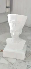 Nefretiti Statue Low Poly