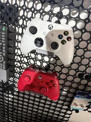 Remix: Xbox Controller Holder with Pushfit Mounts for Multiboard (Based on Sof)