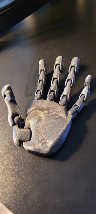 Poseable articulated hand model by Michael Wycoff | Download free STL ...