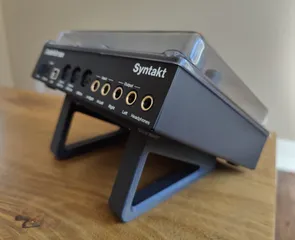 Elektron Digitakt Stand