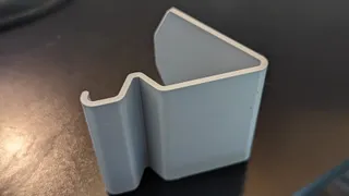 Simple Universal Phone Stand V2