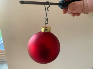 hook for christmas tree balls